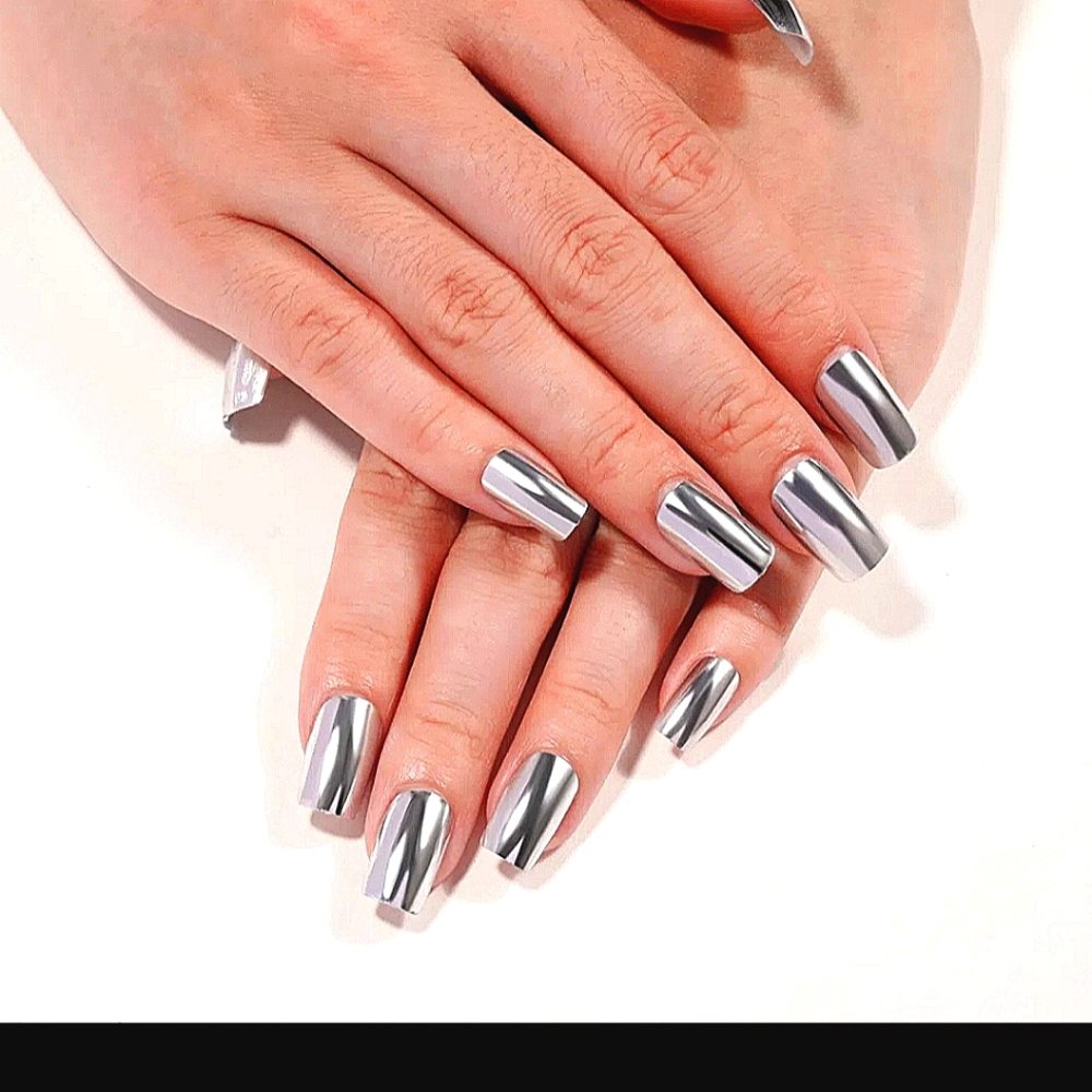 24 Pieces Of Metallic Mirror Effect Nail